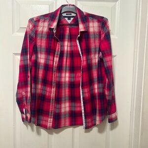 Ladies Tommy Hilfiger Size Small Button-up Shirt